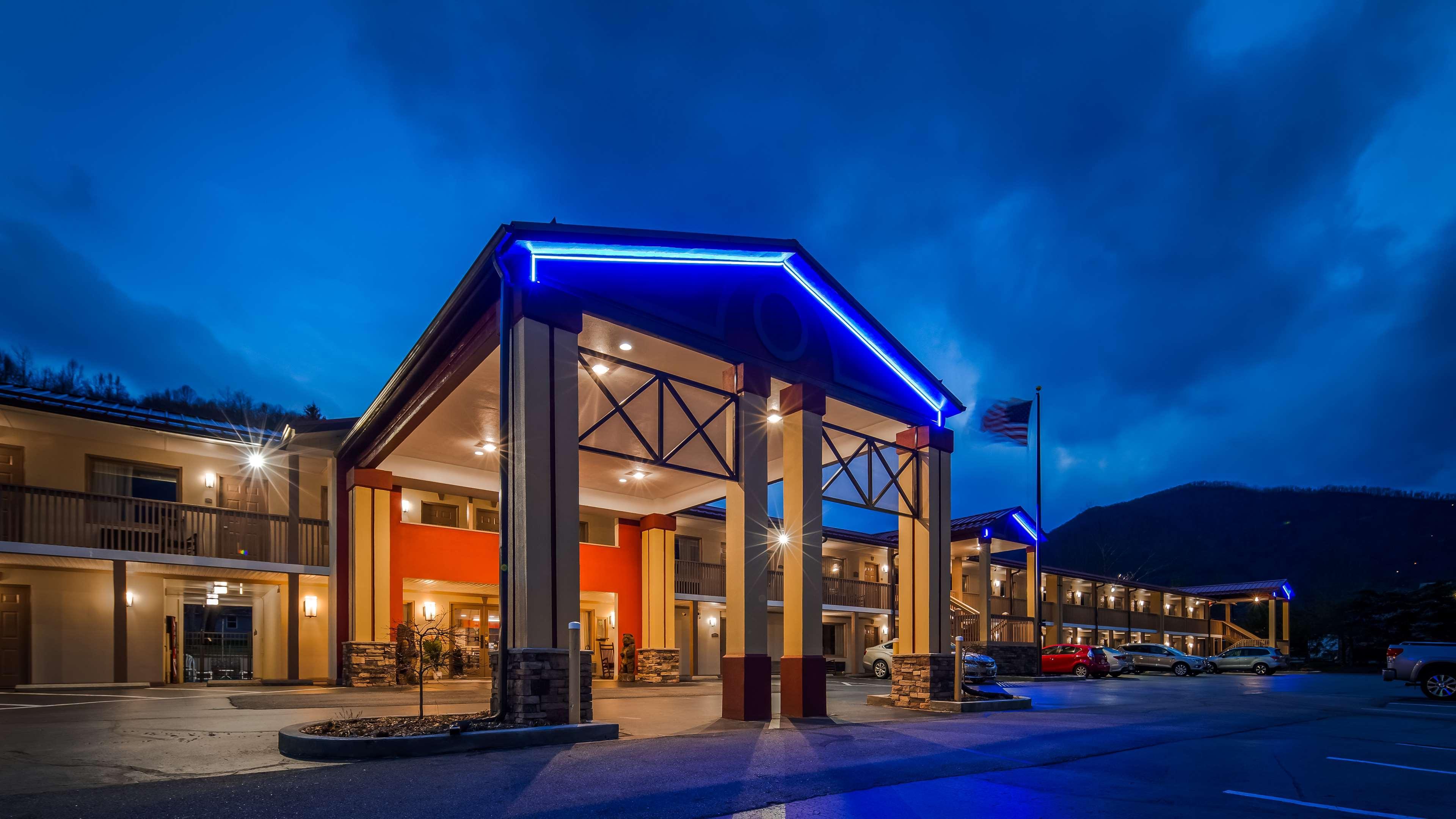 Best Western Mountainbrook Inn Maggie Valley Exterior foto