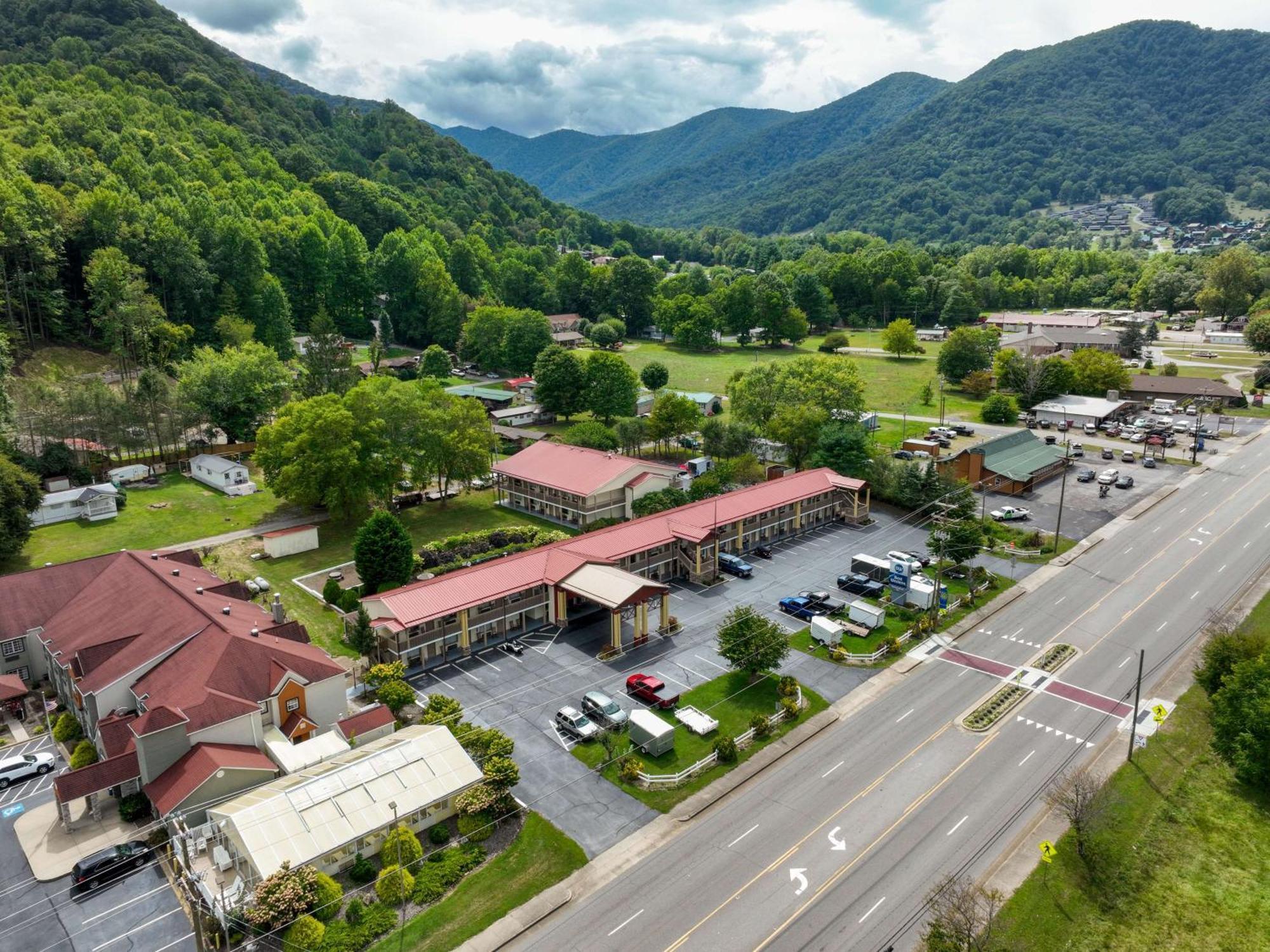 Best Western Mountainbrook Inn Maggie Valley Exterior foto